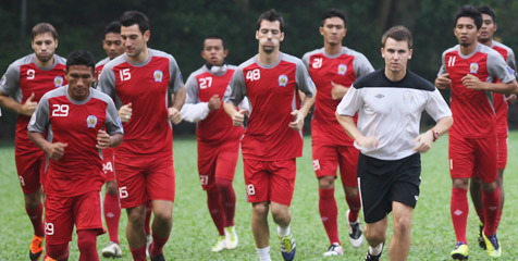 Arema IPL Rancang Tiga Uji Coba di Singapura