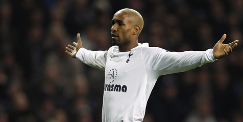 Defoe Perpanjang Kontrak di Tottenham