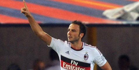 Inter Tak Menyesal Lepas Pazzini