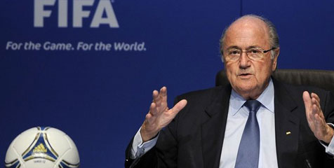 Blatter Sanjung Xavi dan Casillas