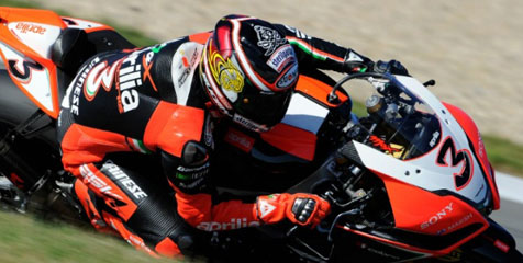 Biaggi Menangi Balapan Pertama WSBK Nurburgring Biaggi Menangi Balapan Pertama WSBK Nurburgring