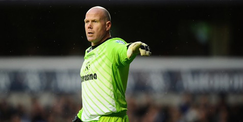 Friedel Siap Lepas Jersey Tottenham