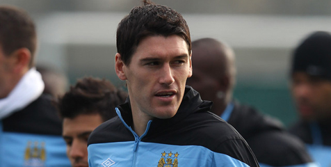 Barry Sambut Dua Rekrutan Anyar City