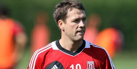Owen Siap Jalani Debut Bersama Stoke Owen Siap Jalani Debut Bersama Stoke