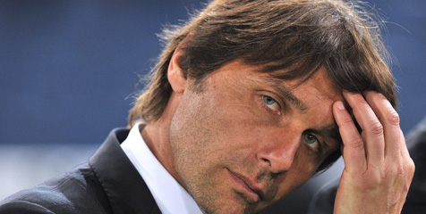 FIFA Tambah Hukuman Conte
