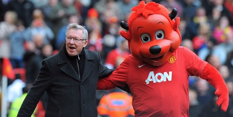 United Bangun Patung Fergie di Old Trafford United Bangun Patung Fergie di Old Trafford