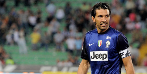 Buffon Sebut Empat Tim Pesaing Kuat Juve Musim Ini