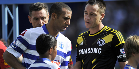 Video: Anton Ferdinand Abaikan Uluran Tangan Terry