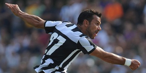 Quagliarella dan Vidal Puji Ketangguhan Juventus