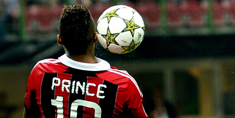 Boateng Menitikkan Air Mata di San Siro