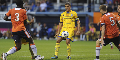 Crespo: Duo Milan Berpikir Seperti Tim Kecil