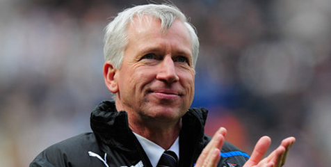 Newcastle Perpanjang Kontrak Pardew Hingga 2020