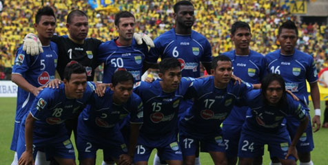 Pemusatan Latihan Persib Dipindah ke Cirebon