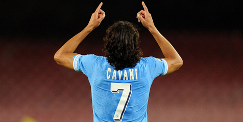 Kerja Keras Cavani Untuk Kalahkan Ronaldo-Messi
