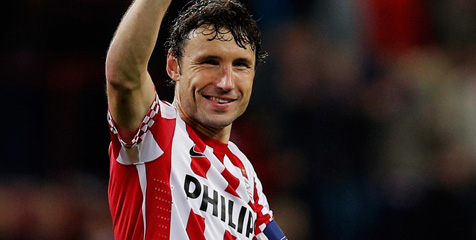 Van Bommel Kirim Doa Bagi Milan