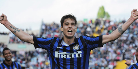 Arsenal dan Malaga Incar Ricky Alvarez