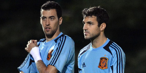 ManCity Tepis Rumor Gaet Busquets dan Fabregas