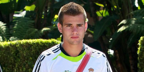 Gantikan Marcelo & Coentrao, Nacho Siap Lakoni Debut
