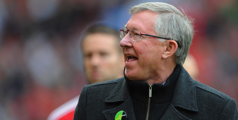 Fergie Anggap Spurs dan Arsenal Tak Kompetitif