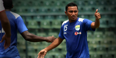 Firman Utina: Kita Yang Adaptasi Dengan Tim Firman Utina: Kita Yang Adaptasi Dengan Tim