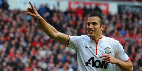 11 Tahun Lalu, United Pernah Tolak Robin van Persie