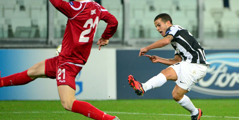 Review: Pesta Gol Juve Akhiri Rekor Seri di Eropa Review: Pesta Gol Juve Akhiri Rekor Seri di Eropa