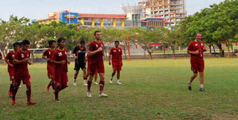 Petar Kecewa Kondisi Lapangan Karebosi