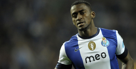 Jackson Martinez Senang Diminati Chelsea dan Barca