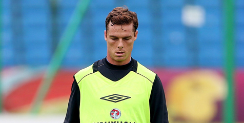 Scott Parker Sudah Kembali ke Sesi Latihan Spurs