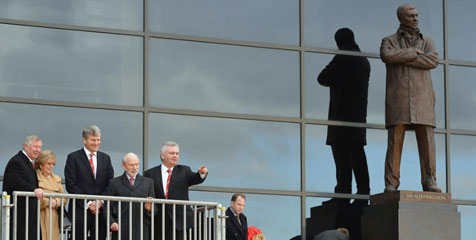 United Resmikan Patung Fergie