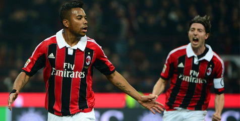 Allegri: Robinho dan Montolivo Luar Biasa!