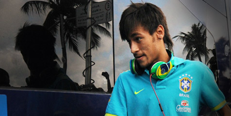 Cruyff: Barca Tak Butuh Neymar