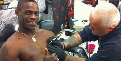 Balotelli Bikin Tato Quote Ghengis Khan