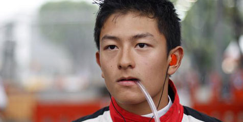 Manajemen Rio Haryanto Negosiasi dengan Tiga Tim GP2