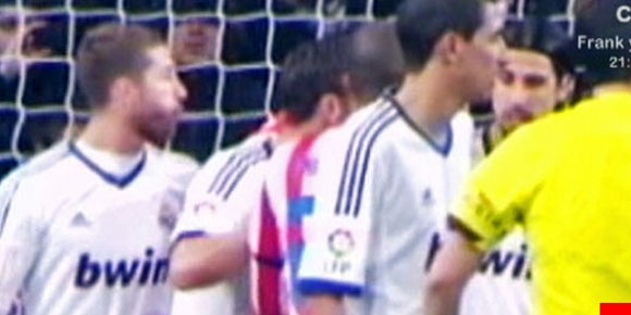 Video: Sergio Ramos Meludahi Diego Costa