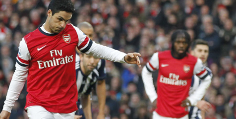 Review: 2 Penalti Arteta Beri Arsenal 3 Angka