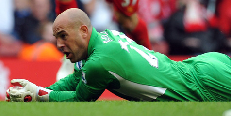 Reina: Saya Belum Habis di Liverpool