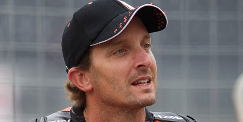 Edwards Belum Mau Pensiun dari MotoGP