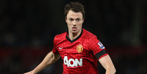 Evans di Old Trafford Hingga 2016