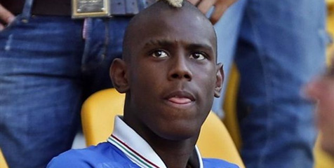 Adik Balotelli Ditetapkan Sebagai Tahanan Rumah