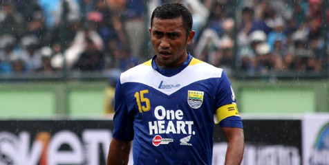 Persib Genjot Latihan Kerja Sama Tim