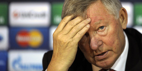 Fergie Pun Bingung Cara Benahi Lini Belakang MU