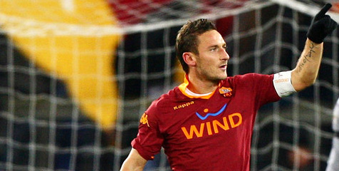 Totti Optimis Kuat Bermain Hingga Umur 50 Tahun