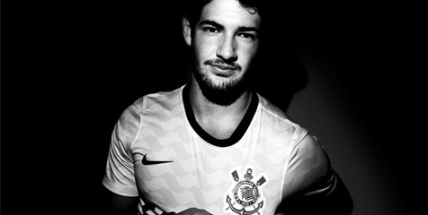 Pato: Selamat Tinggal, AC Milan