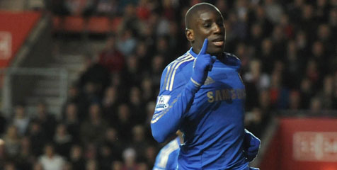 Review: Demba Ba Antar Chelsea Lewati Soton