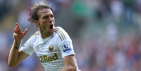 Michu Berambisi Rontokkan Arsenal