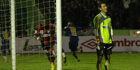 Review ISL: Messi Selamatkan Persib Dari Kekalahan