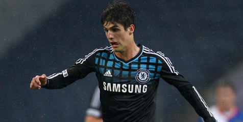 Chelsea Pinjamkan Lucas Piazon ke Malaga?