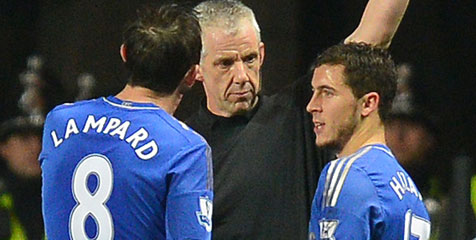 Tendang Ballboy Swansea, Hazard Meminta Maaf