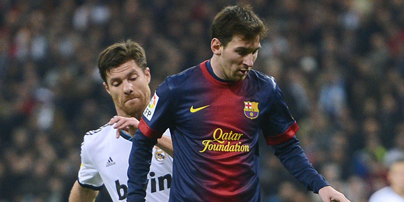 Video: Alonso-Arbeloa Gemas Pada Messi?